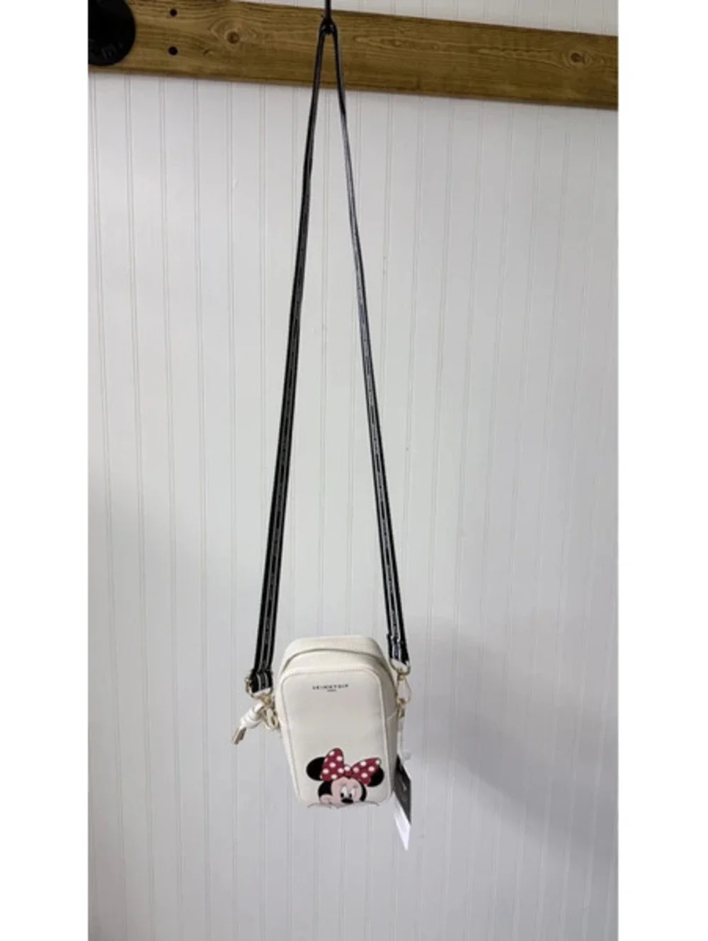 Disney x Skinnydip Minnie Mouse skinny crossbody bag new
